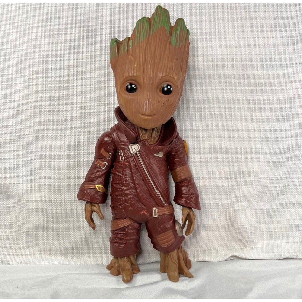 Marvel Guardians of the Galaxy Vol 2 Baby Groot Ravager Suit Figure Hasbro C1912